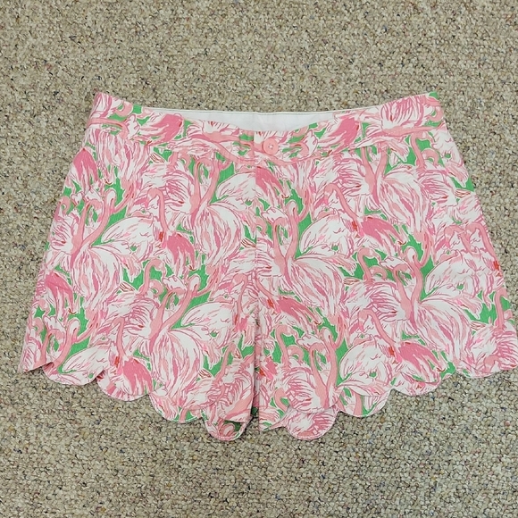 Lilly Pulitzer Pink Green Flamingo Buttercup Shorts Sz 2, Cotton. 5" Inseam - Picture 1 of 7